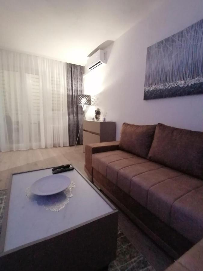 Jm Apartman Čačak Exteriör bild