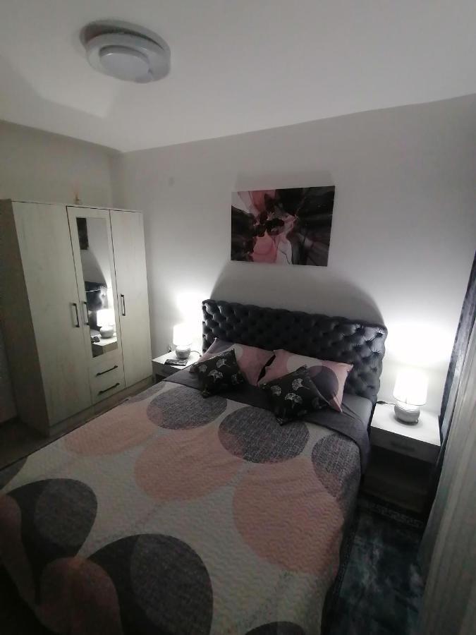 Jm Apartman Čačak Exteriör bild